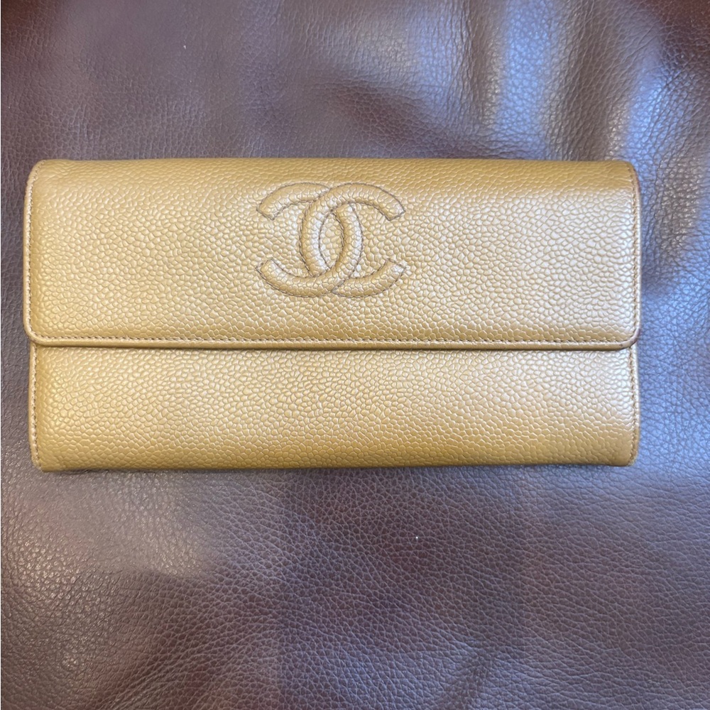 CHANEL Gold color Caviar Leather Long Wallet with CC Logo
